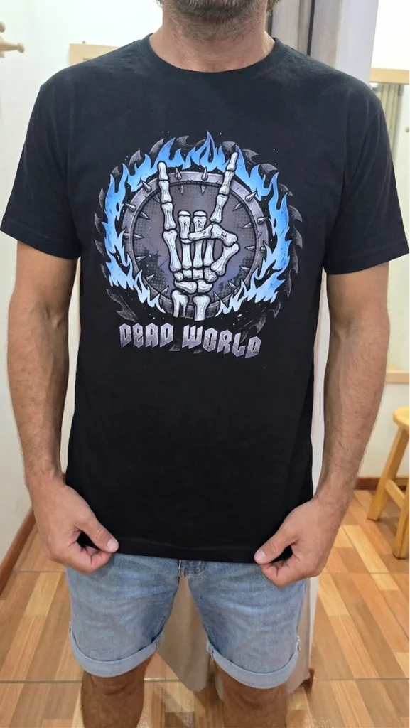 Dead World – Remera