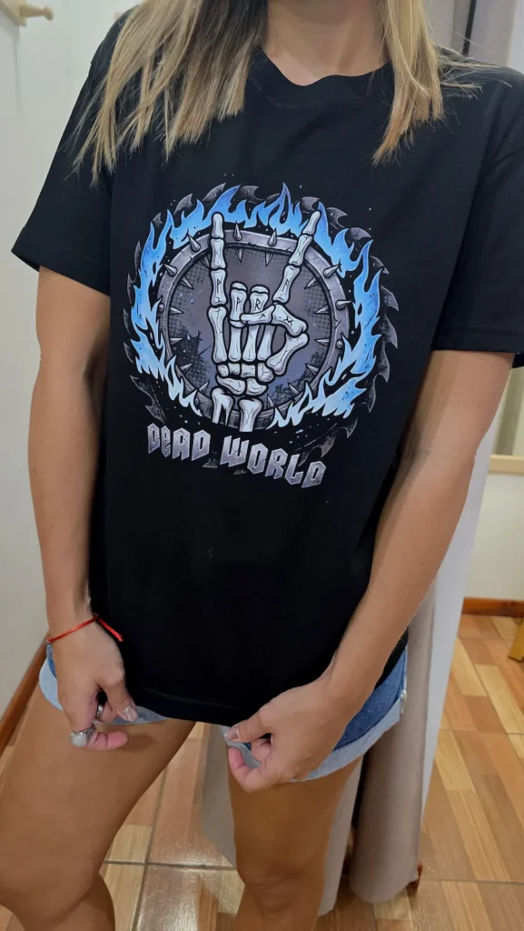 Dead World – Remera